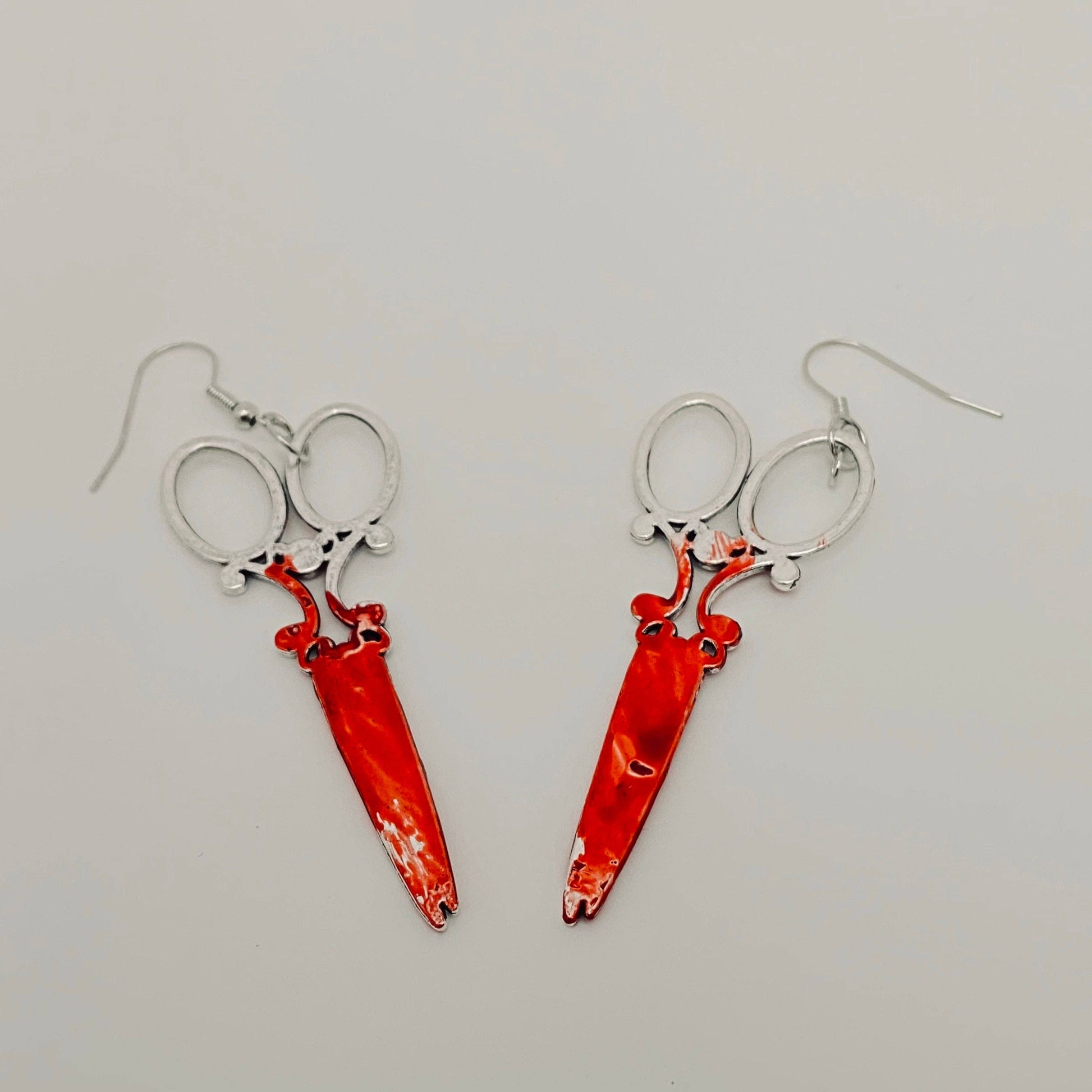 bloody metal scissors earrings halloween